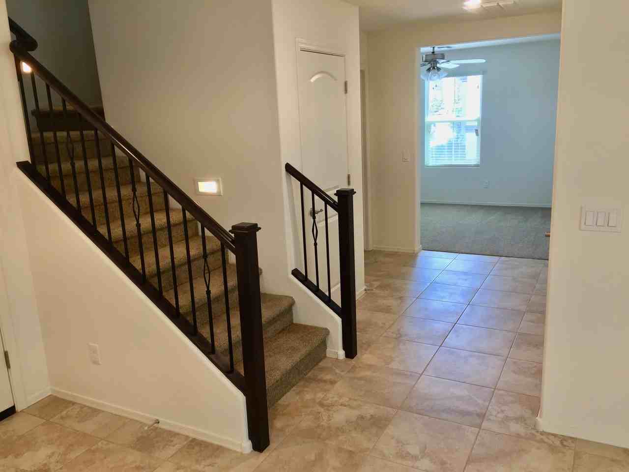 2924 S Washington St #1 - Photo 3 of 12