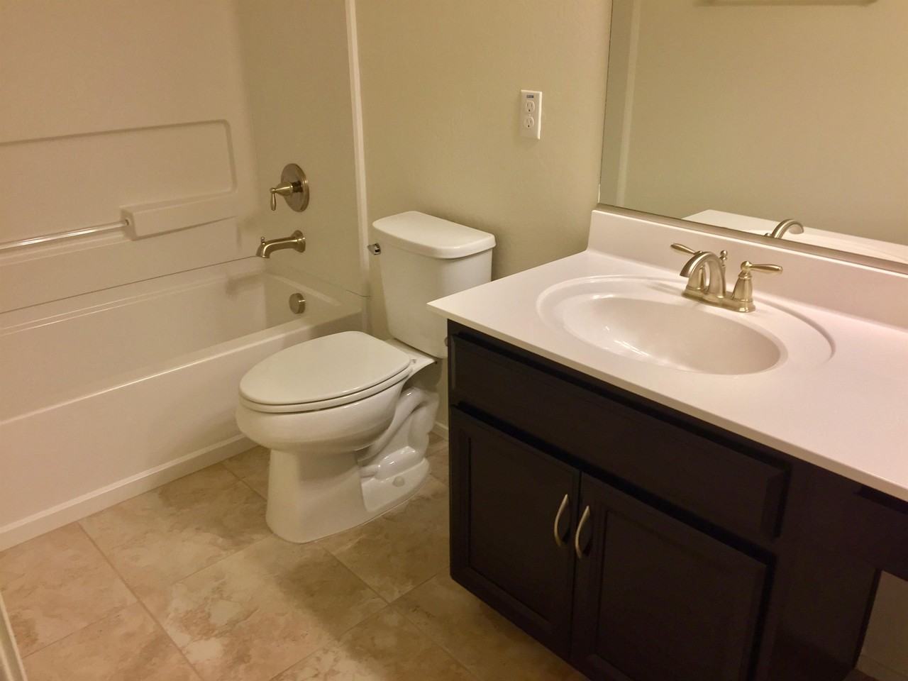 2924 S Washington St #1 - Photo 6 of 12