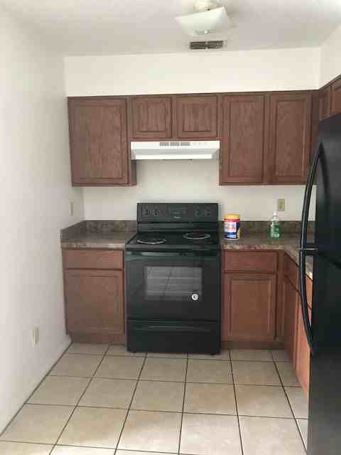 509 N Lanier Ave #509 - Photo 2 of 7