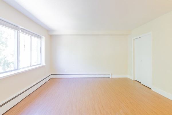 180 Beausoleil - Photo 2 of 28
