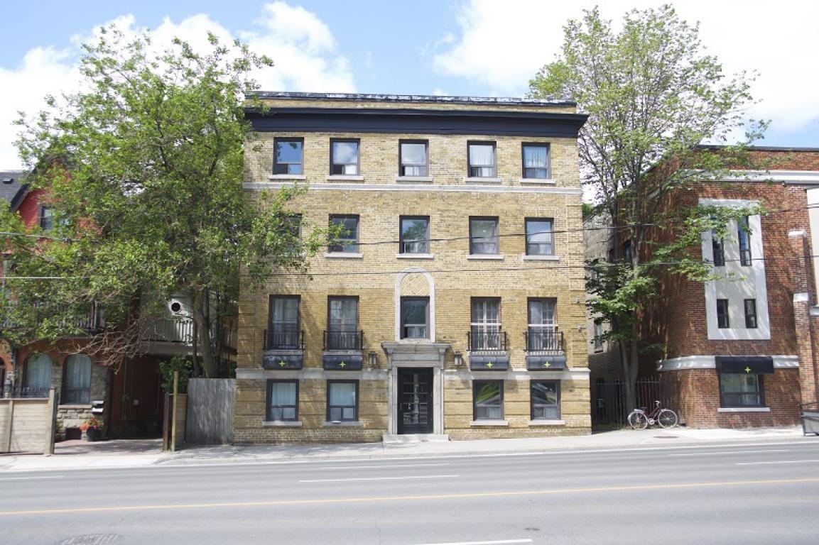 320-342 Avenue Road - Photo 2 of 23