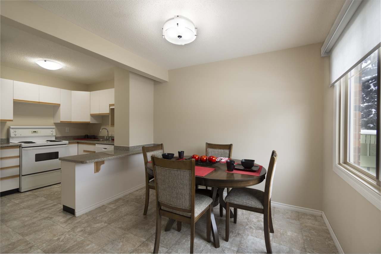 Creston Place Apartments 231A Creston Pl Nw, Edmonton, AB T5A 1X4