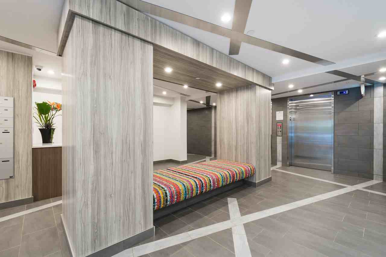 271 Platts Lane - Photo 3 of 39