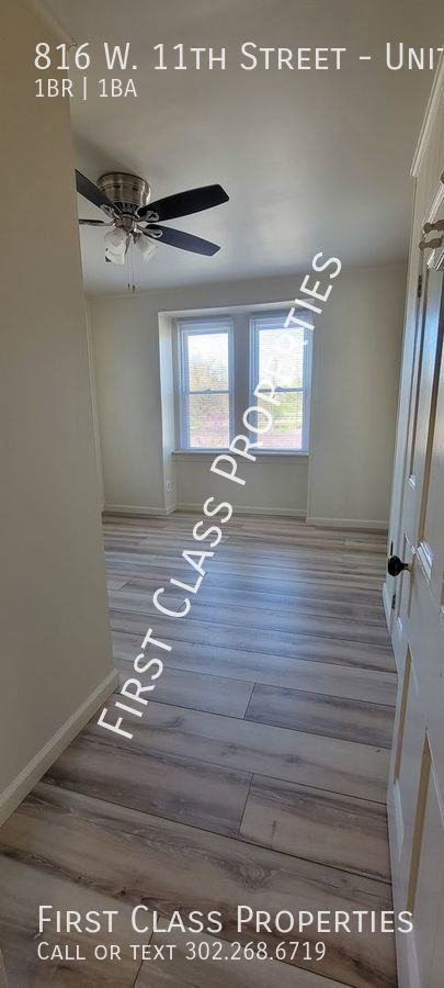 816 W 11th St #5 - Photo 2 of 12