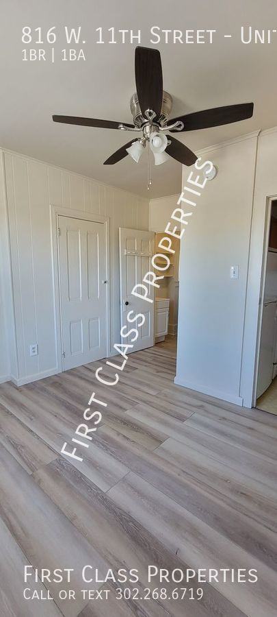 816 W 11th St #5 - Photo 3 of 12