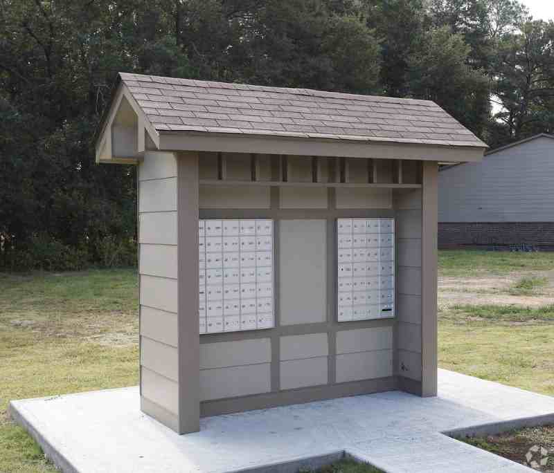 4770 Milgen Road - Photo 4 of 10