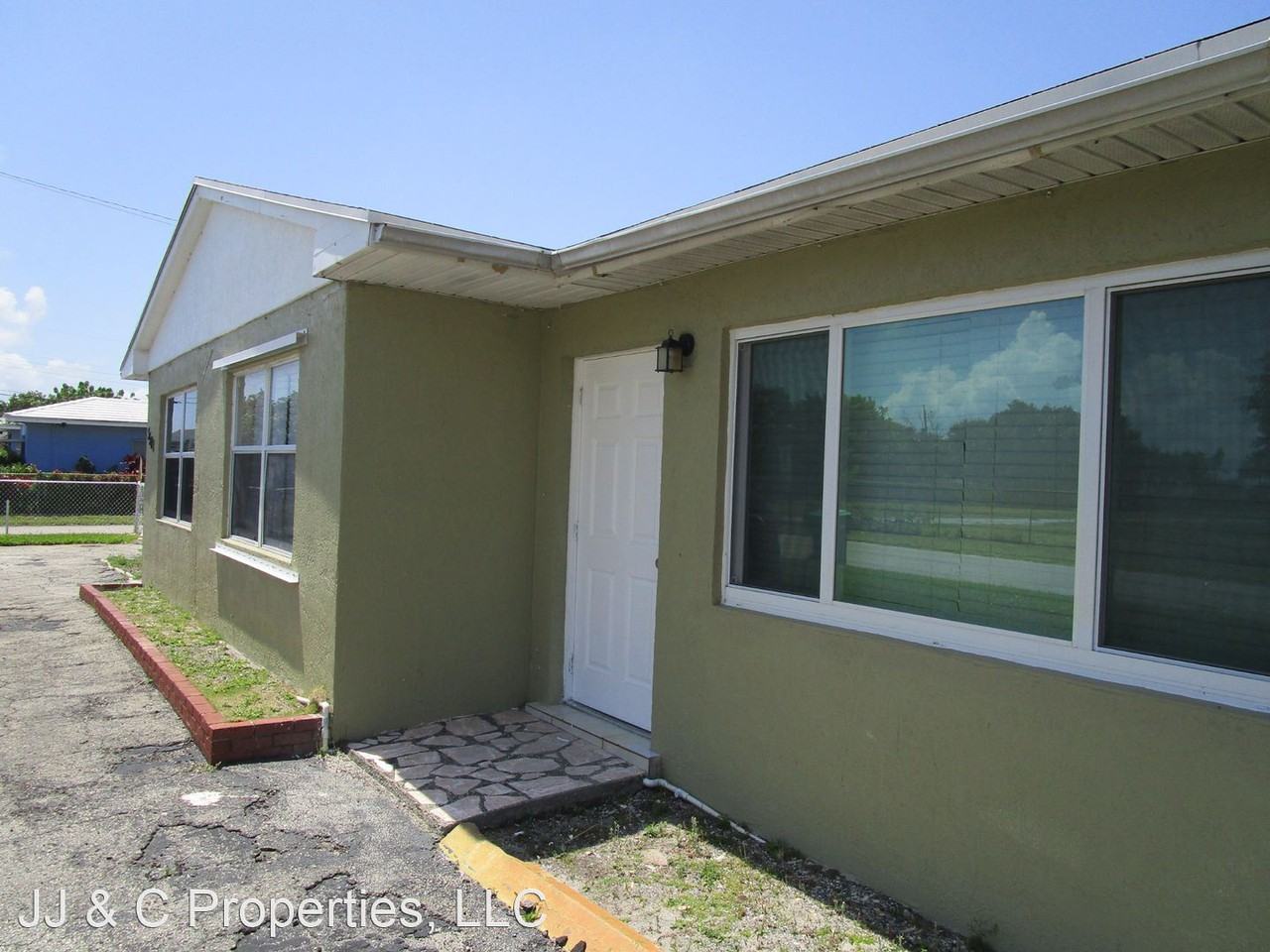 3501 3501 Avenue E 1 - Photo 3 of 30