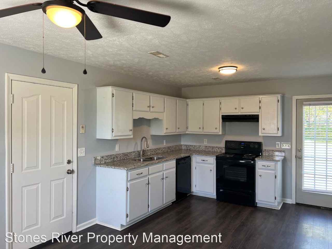 215 Mallow Dr - Photo 3 of 14