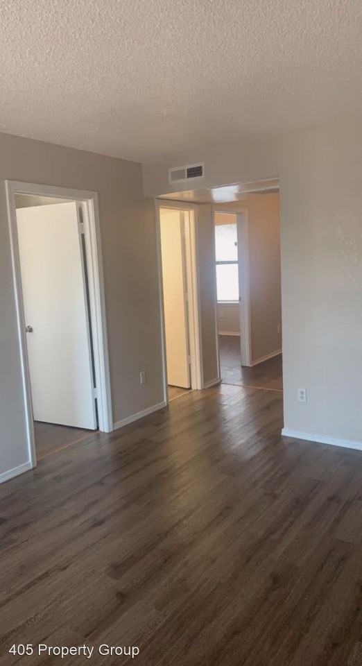 3509 N Nesbitt Ave, - Photo 2 of 9