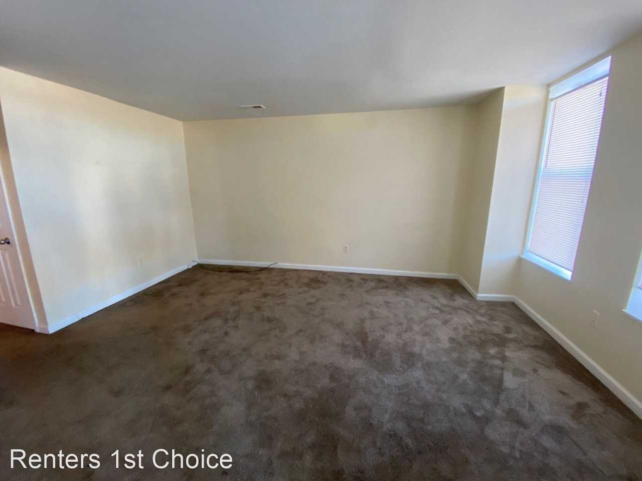 5310 Maple Ave - Photo 3 of 9