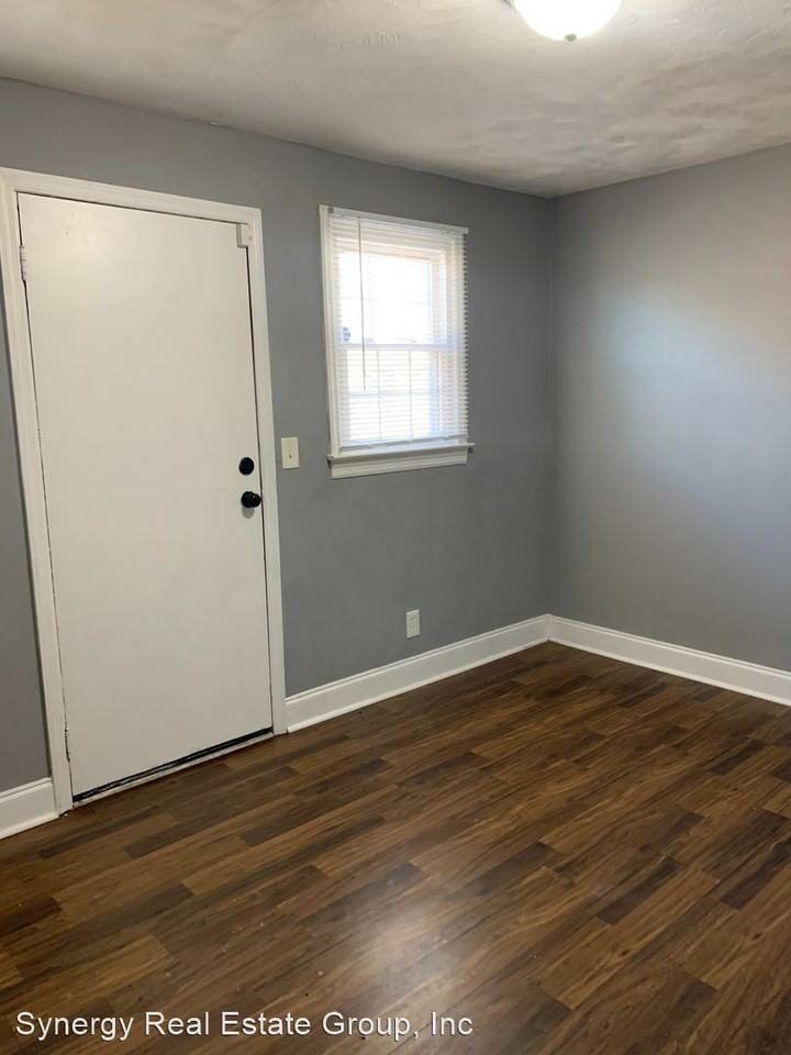 1407 DB Todd Blvd - Photo 2 of 6