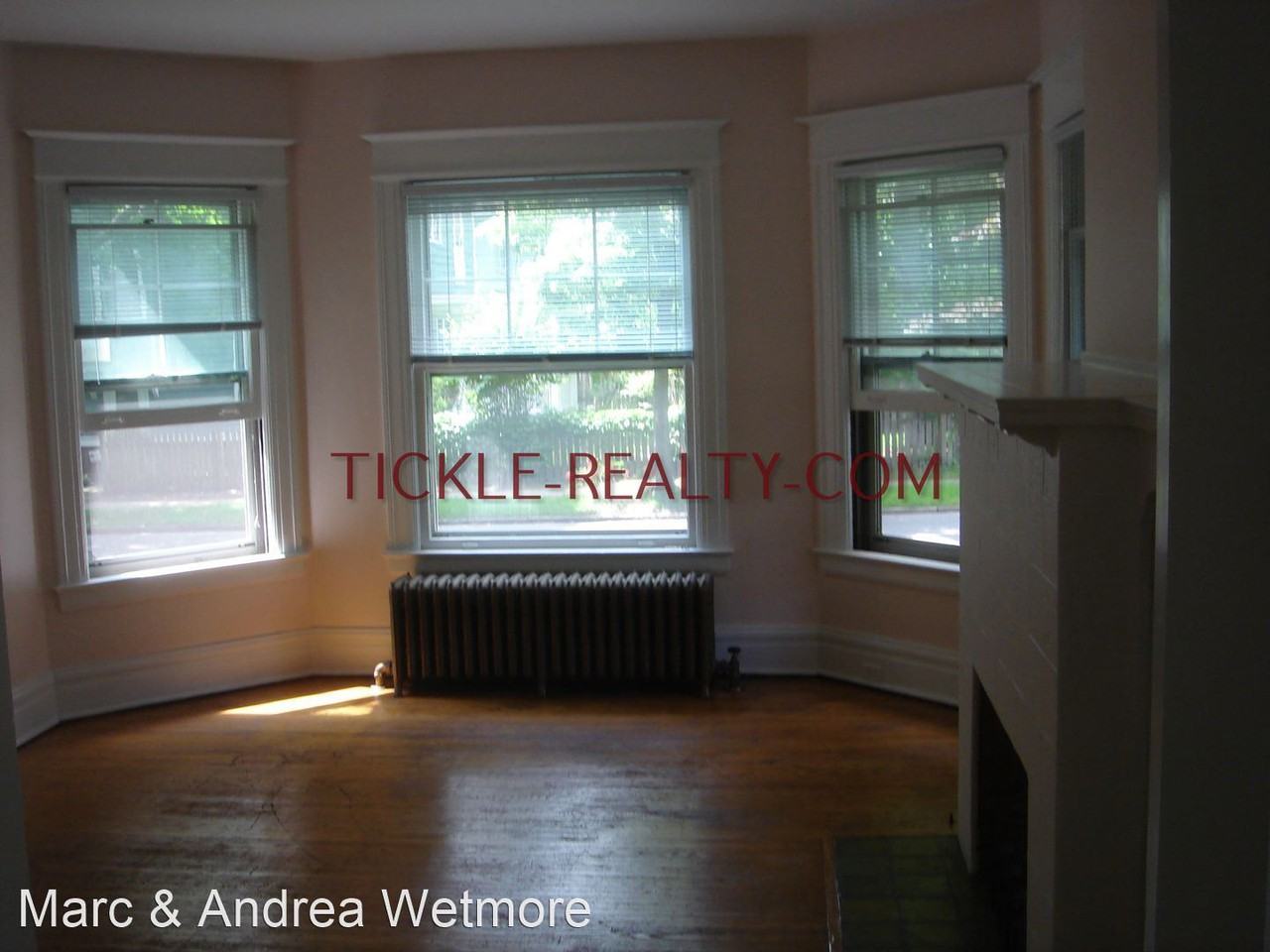 420 Harvard St - Photo 2 of 10