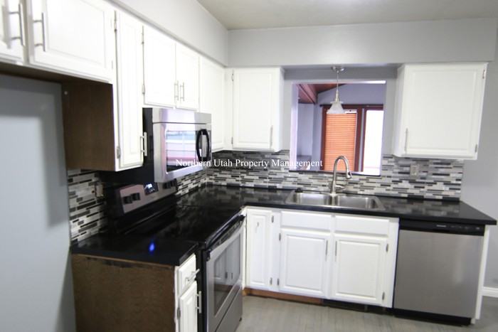 654 Wn - Photo 3 of 25