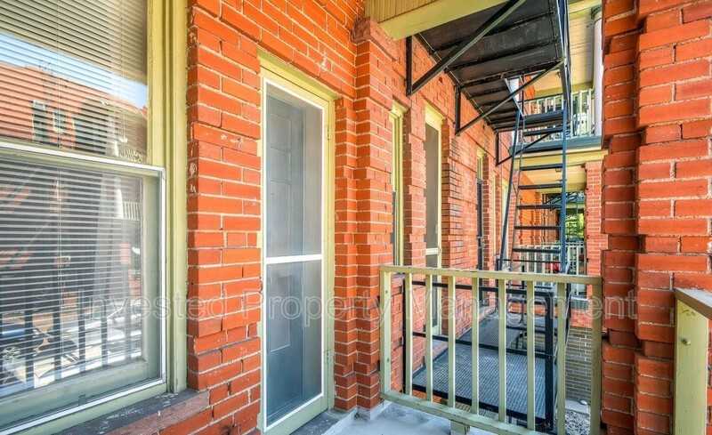 1356 N Pearl St #111 - Photo 2 of 12