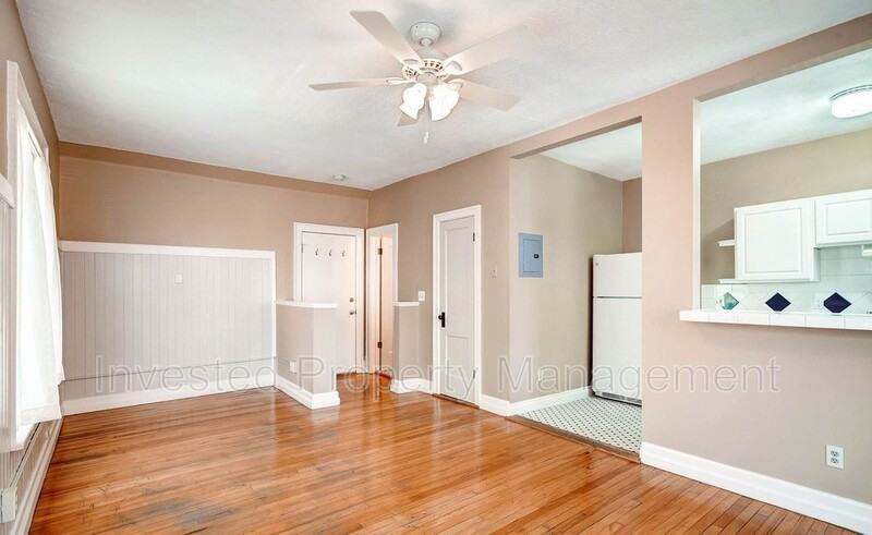 1356 N Pearl St #111 - Photo 6 of 12