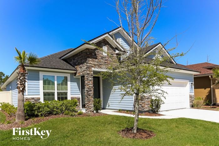 3879 Hammock Bluff Dr - Photo 2 of 15