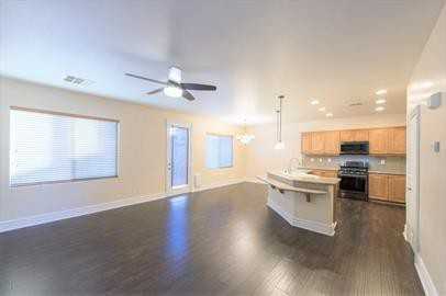 157 Short Ruff Way #14925643 - Photo 2 of 20