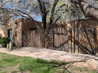 3939 Rio Grande Blvd Nw #15086234 - Photo 2 of 20