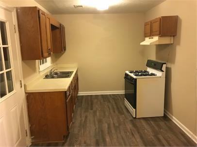 176 Lowery Road - Photo 3 of 11