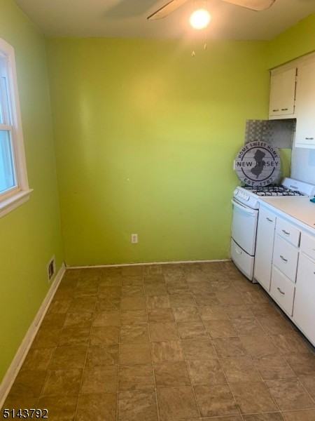 323 Faitoute Ave - Photo 2 of 8