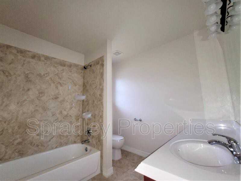 4905 Citrine Dr - Photo 5 of 10