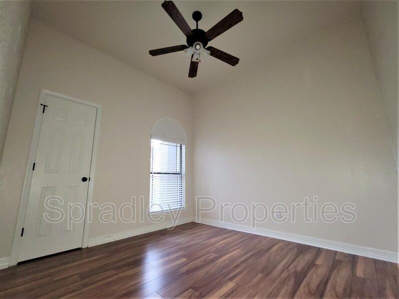 4905 Citrine Dr - Photo 6 of 10