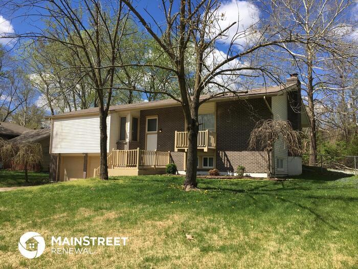 9116 Tennessee Ave - Photo 2 of 19
