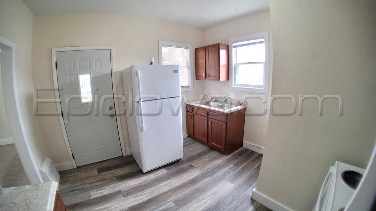 1001 C Ave Nw #1 - Photo 7 of 14