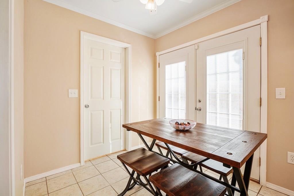 324 Belmont Dr #1 - Photo 6 of 12