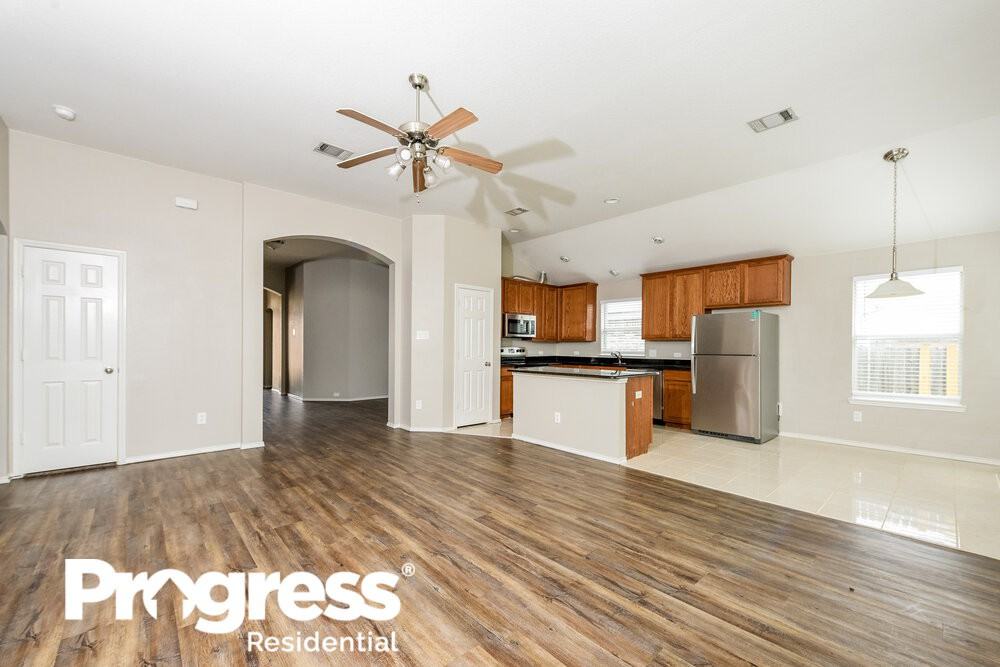 13908 Valley Ranch Rd - Photo 3 of 16