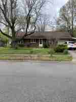 featured image of 706 S Taylor Dr #1