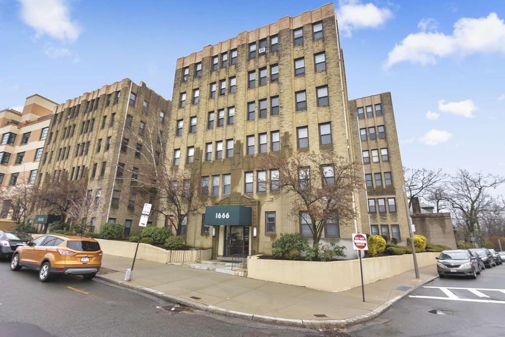 1666 Commonwealth AveApt. 15 #15 - Photo 7 of 7