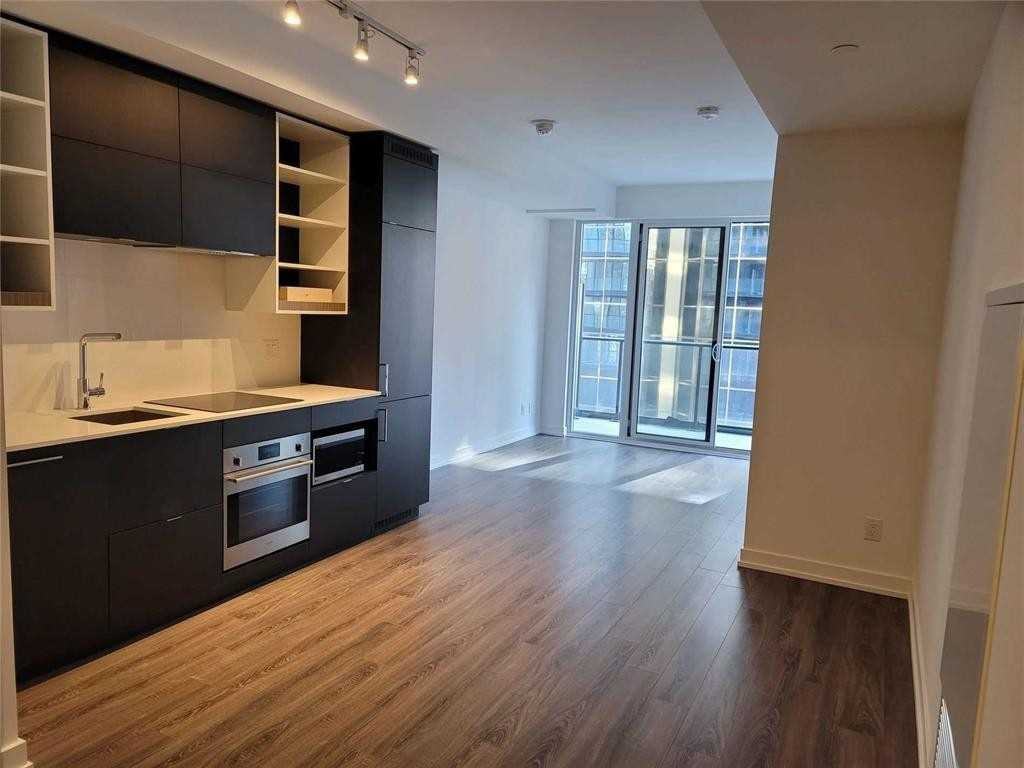 20 Edward Street #1106