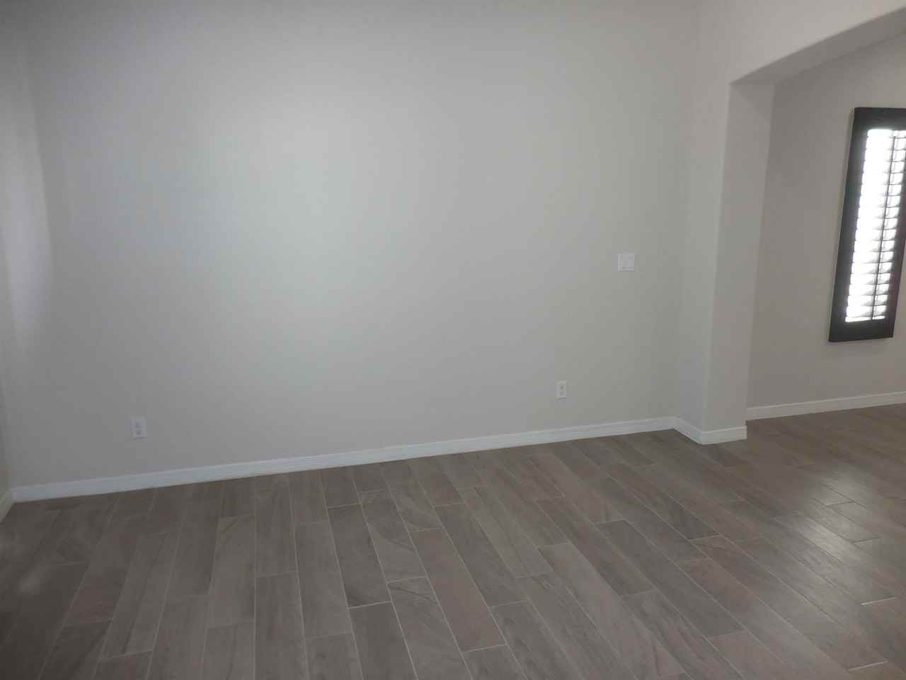 213 Epsom Dr #1 - Photo 5 of 35