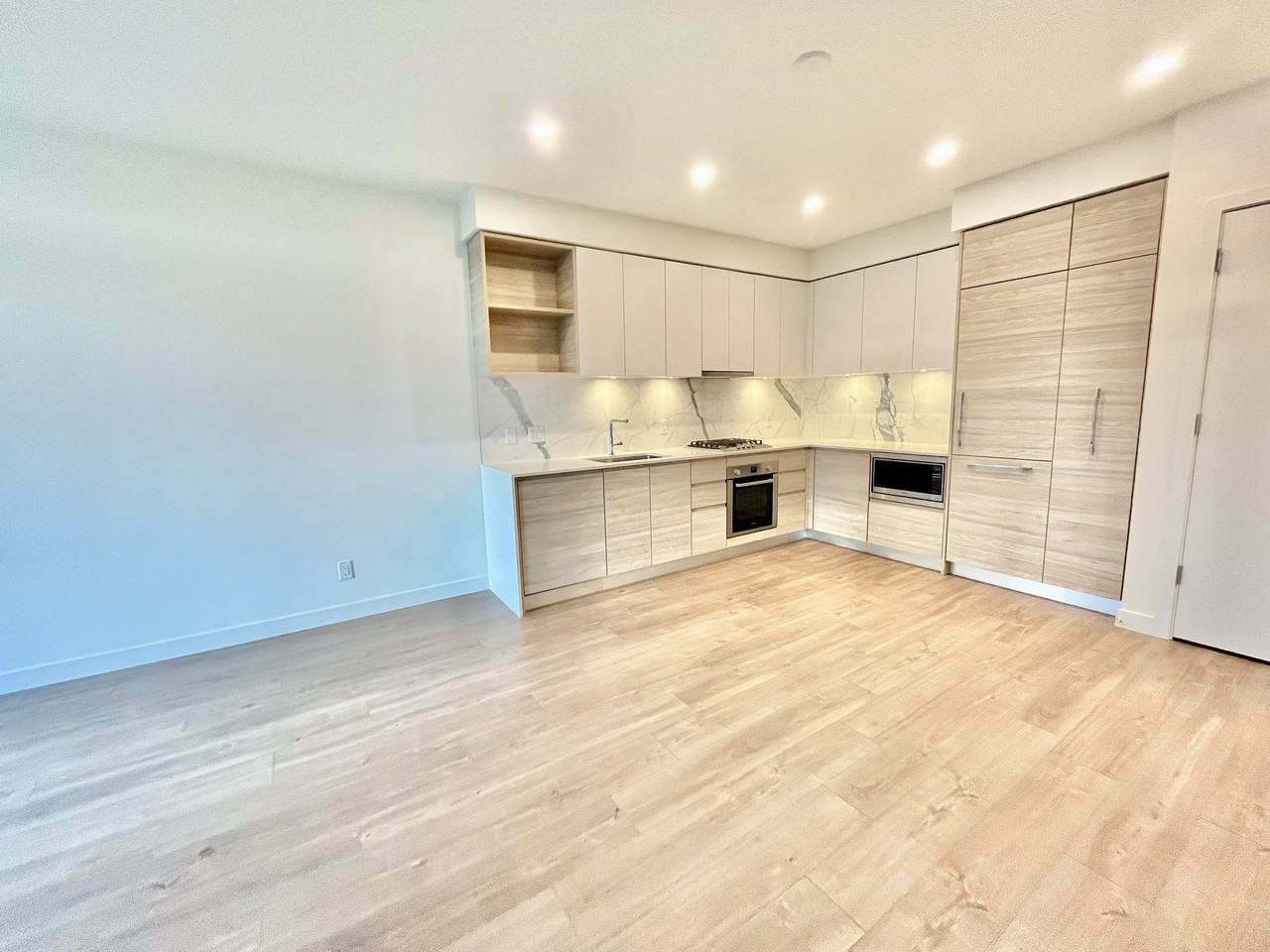 585 Austin Avenue #708 - Photo 2 of 17