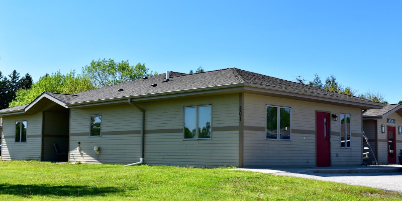 801 11th Ave N #11 - Photo 2 of 10