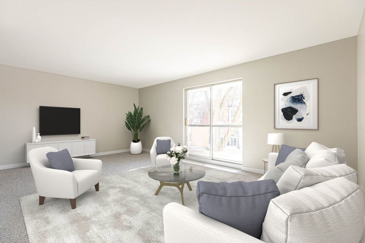 Spanish Trio - Photo 3 of 11