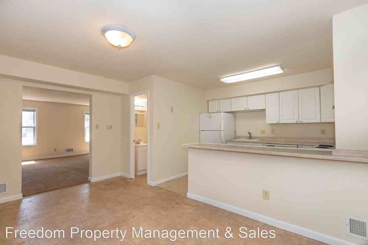 9206 Hood Rd - Photo 3 of 26