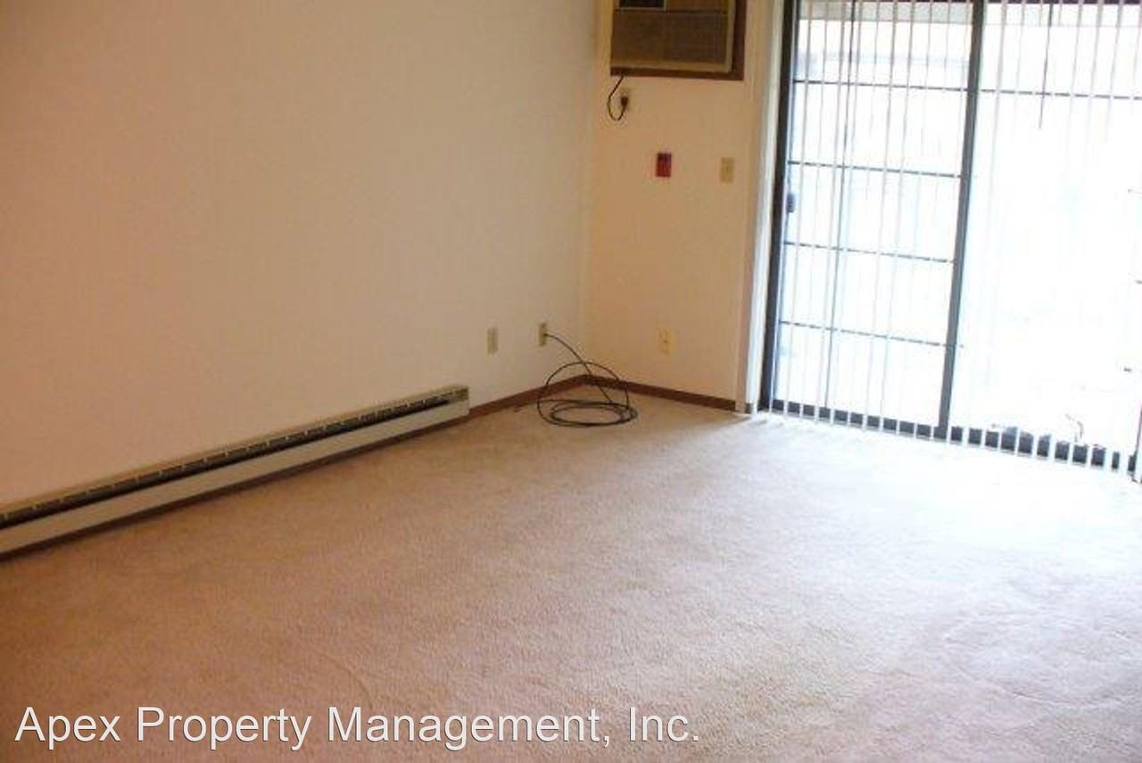203 Ski Ct - Photo 3 of 15