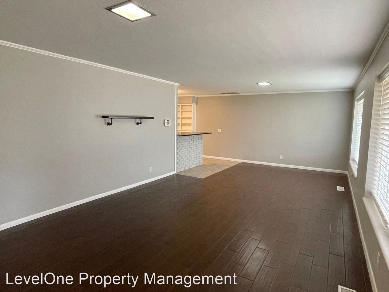 3332 Nw 62nd St - Photo 2 of 23