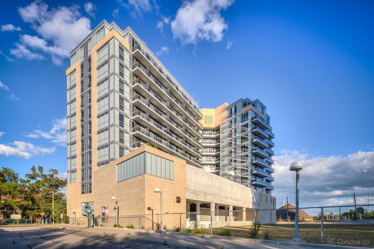 Leslie Boutique Residences #4981 - Photo 3 of 11