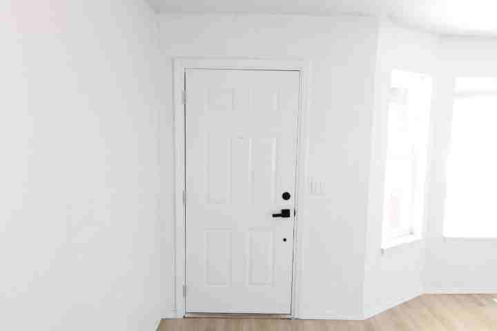 5613 Northwest 115th Street - Photo 2 of 20