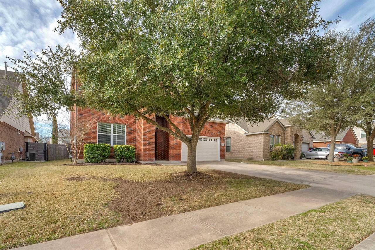 2933 Inks Lake Dr #1 - Photo 3 of 35