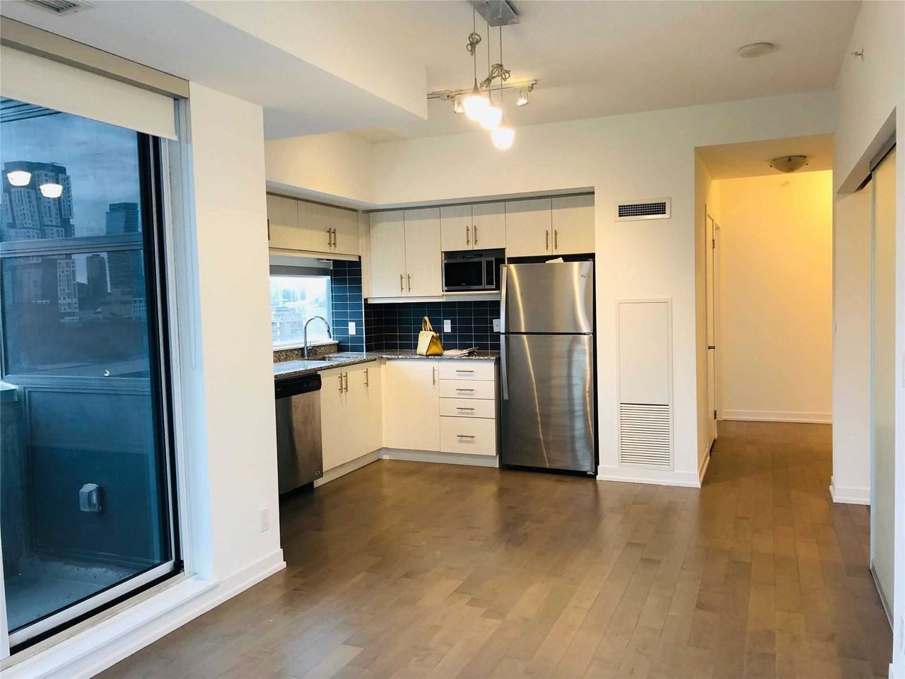 10 Willison Square #910