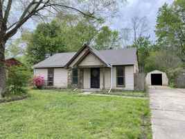 featured image of 3681 Barberry St