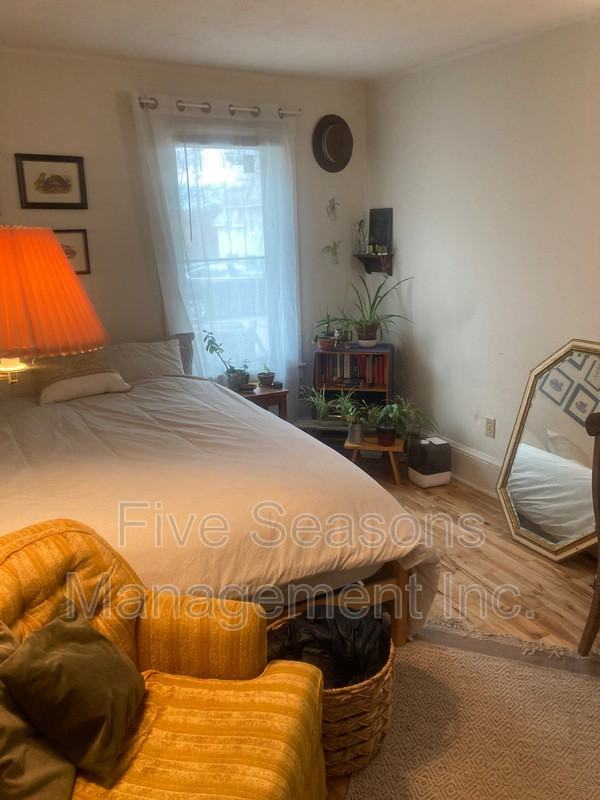 18 Hayward St #20 - Photo 3 of 31