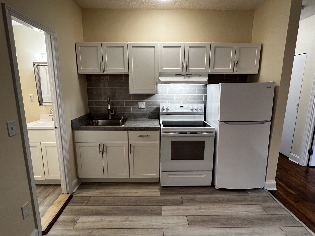 888 Huntington Ave. - Photo 6 of 17