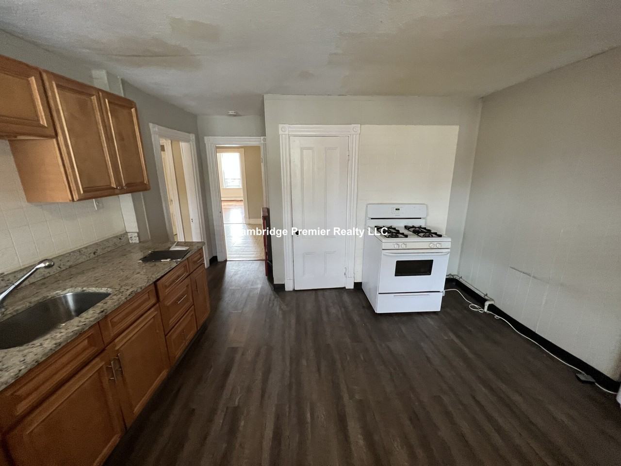 Playstead Rd #5 - Photo 2 of 23