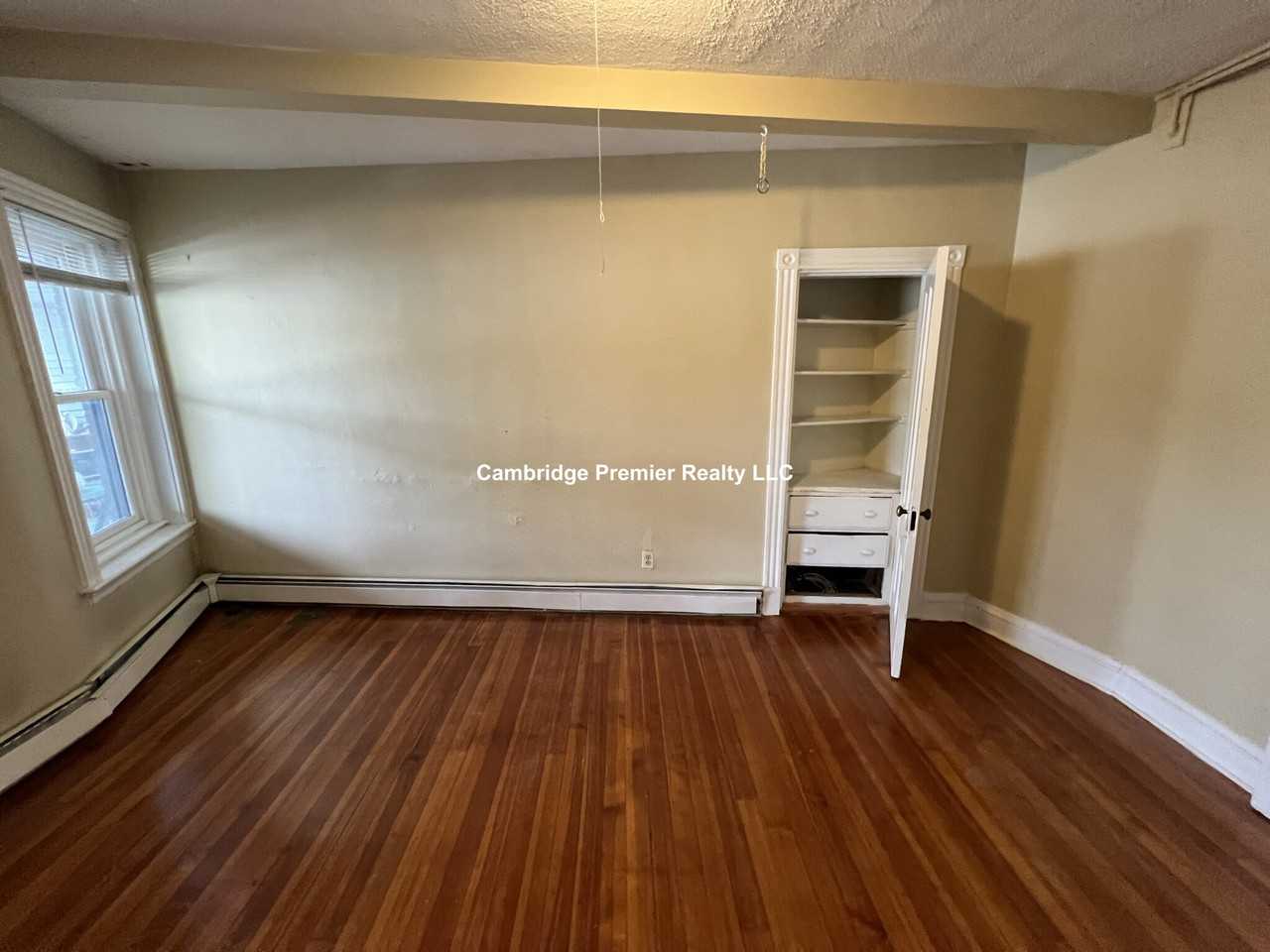 Playstead Rd #5 - Photo 4 of 23