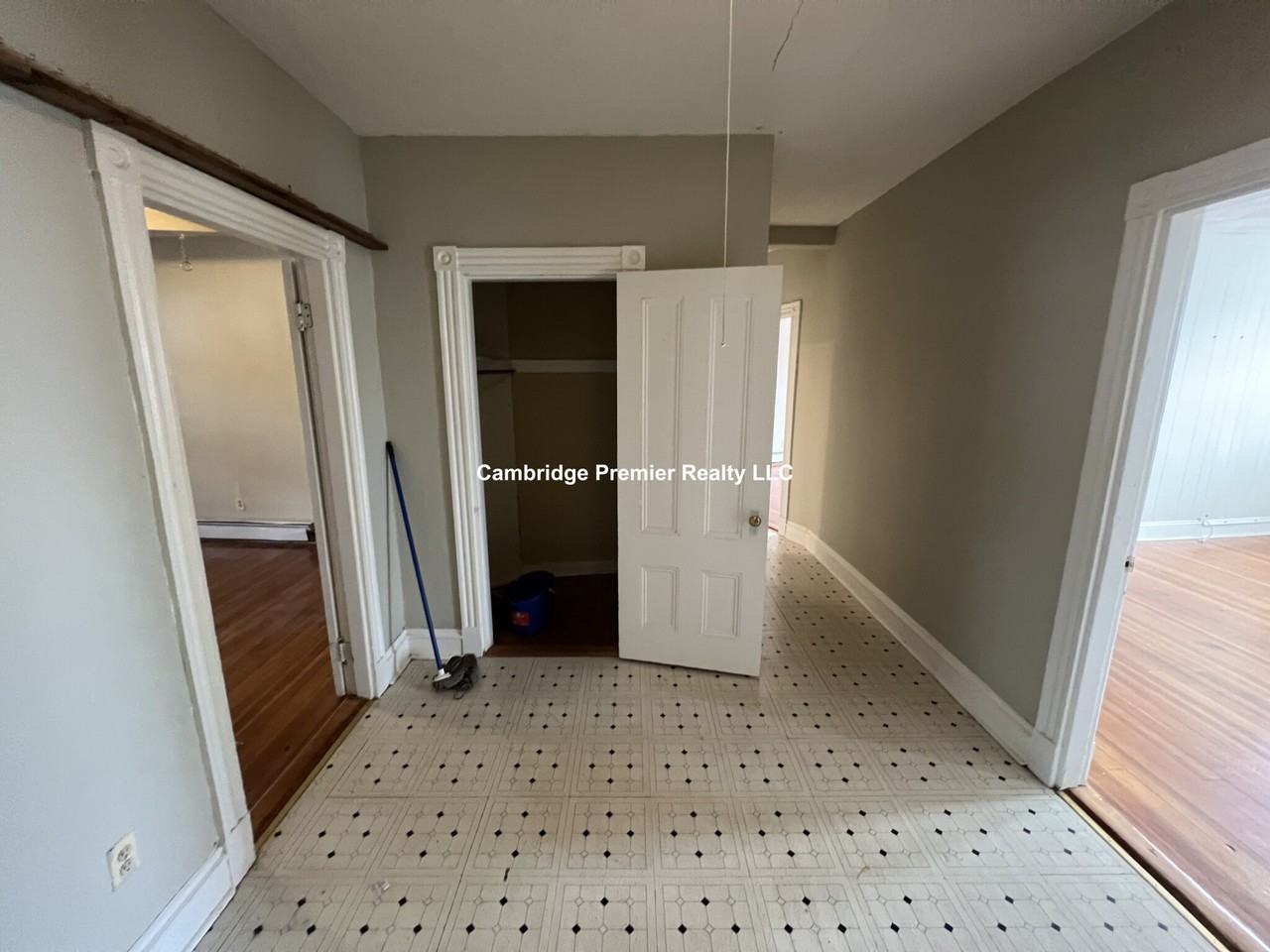 Playstead Rd #5 - Photo 7 of 23